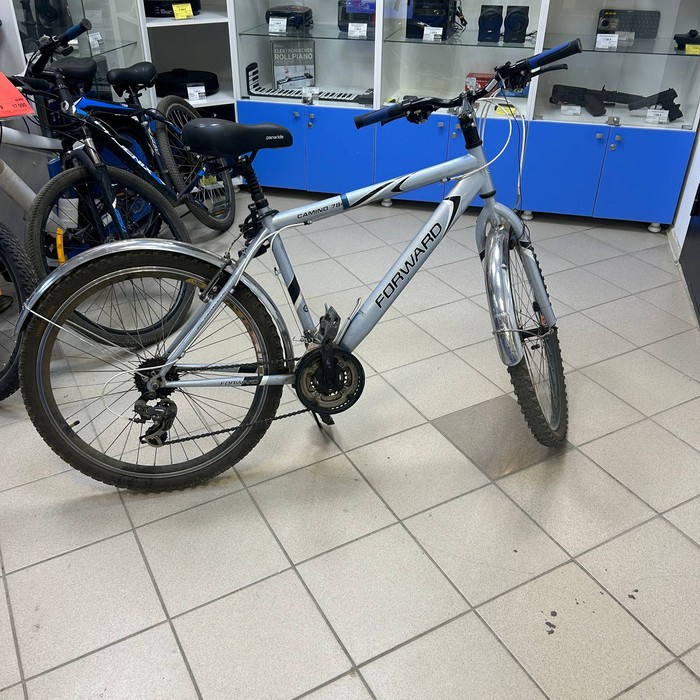 Городской велосипед Forward Camino 784