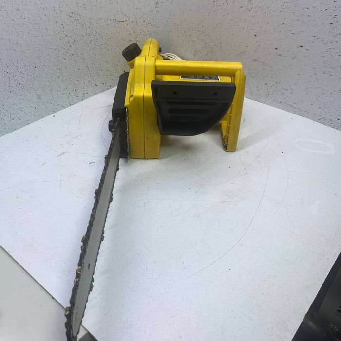 Электропила Энкор YT4334-OI