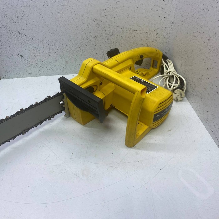 Электропила Энкор YT4334-OI