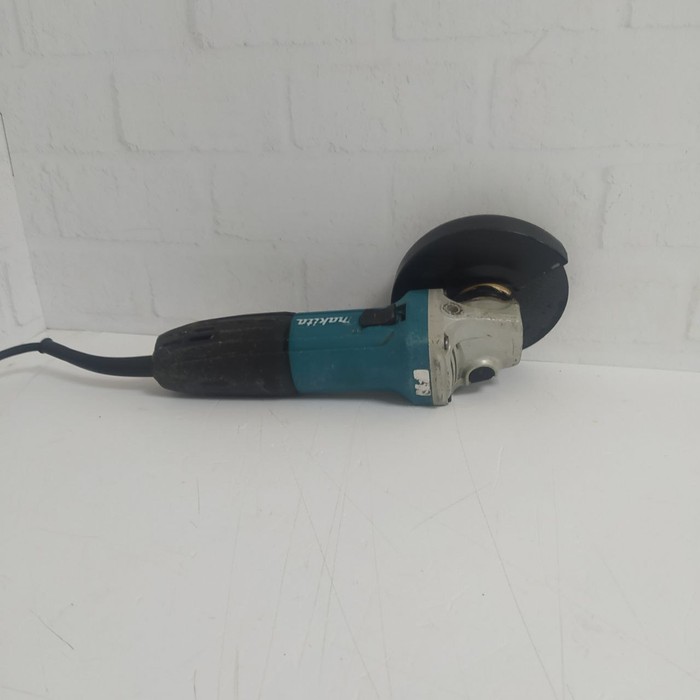 Болгарка Makita GA 4530