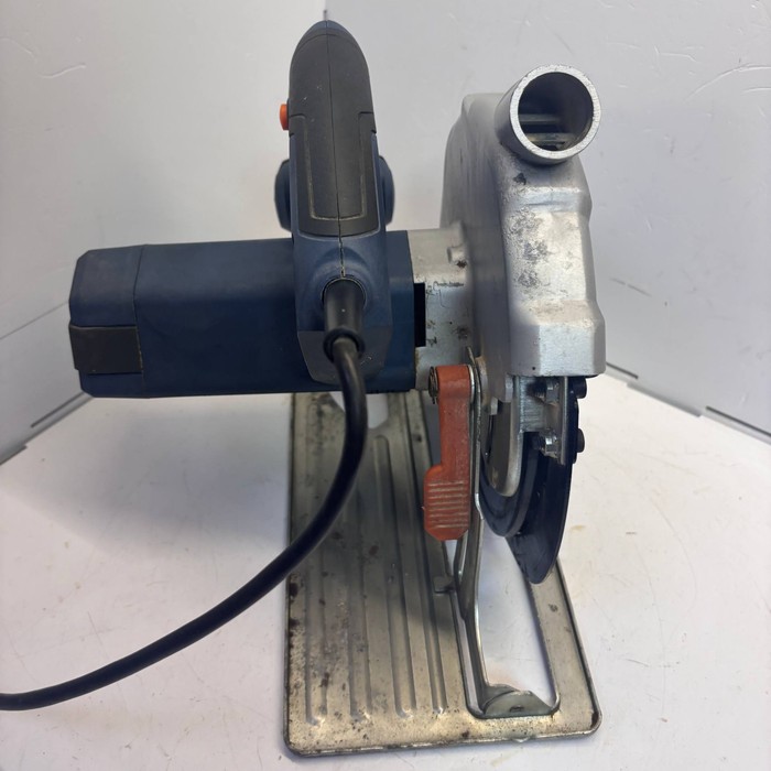 Циркулярная пила Dexter IC1300CS