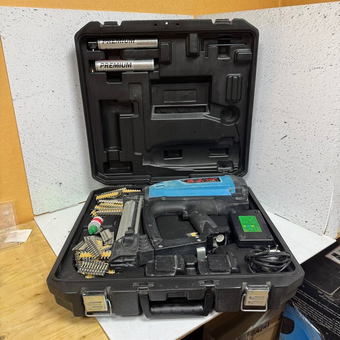 Монтажный пистолет Toua GSN50