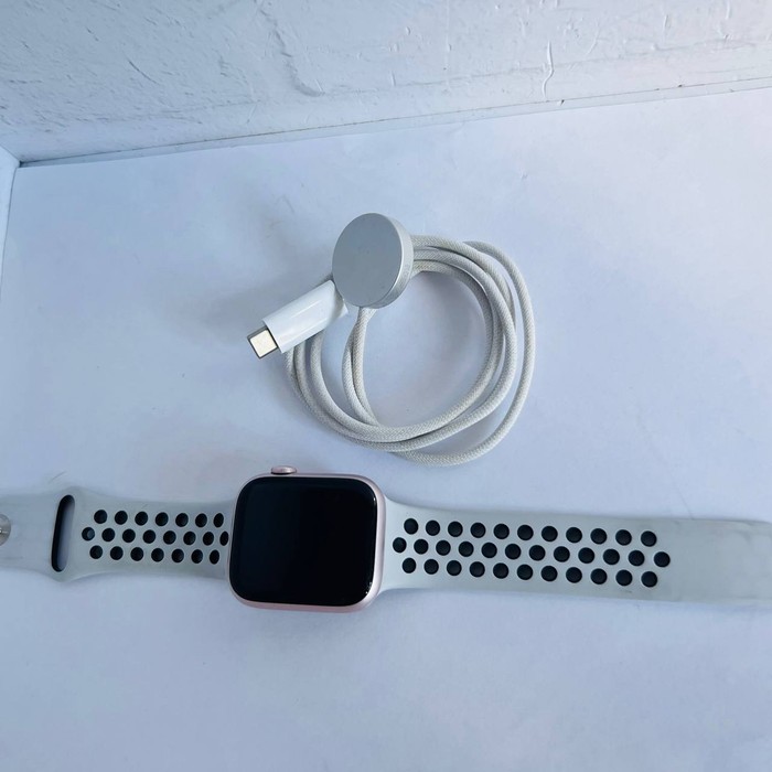 Смарт-часы Apple Watch Series 9 45mm