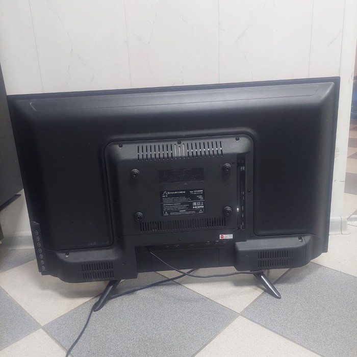 Телевизор Schaub Lorenz SLT32N5000