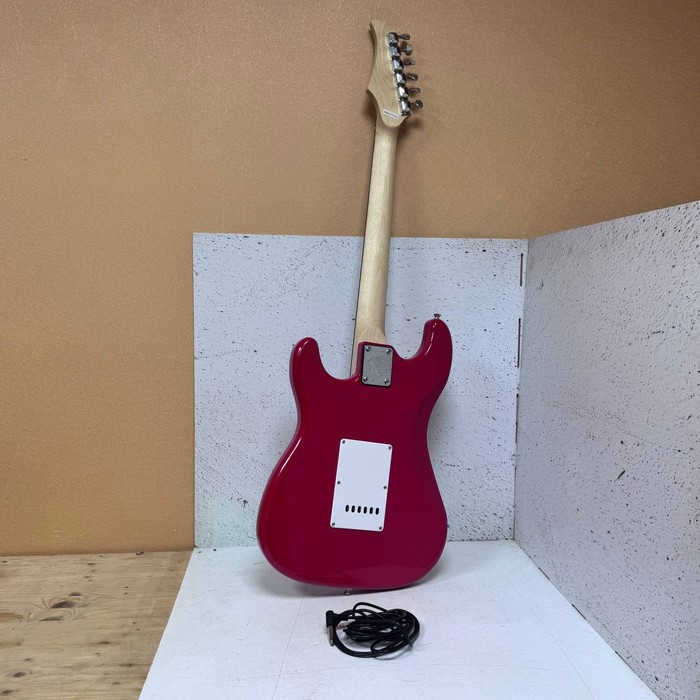 Гитара Stratocaster TST-045
