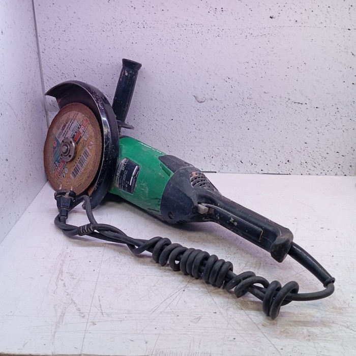 Шлифмашина Hikoki G 23SW2