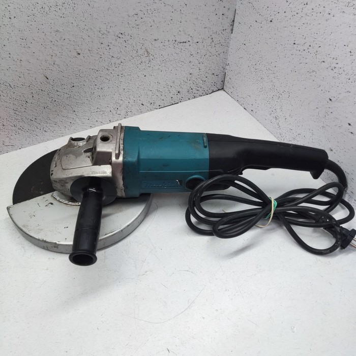 Болгарка Makita 9069