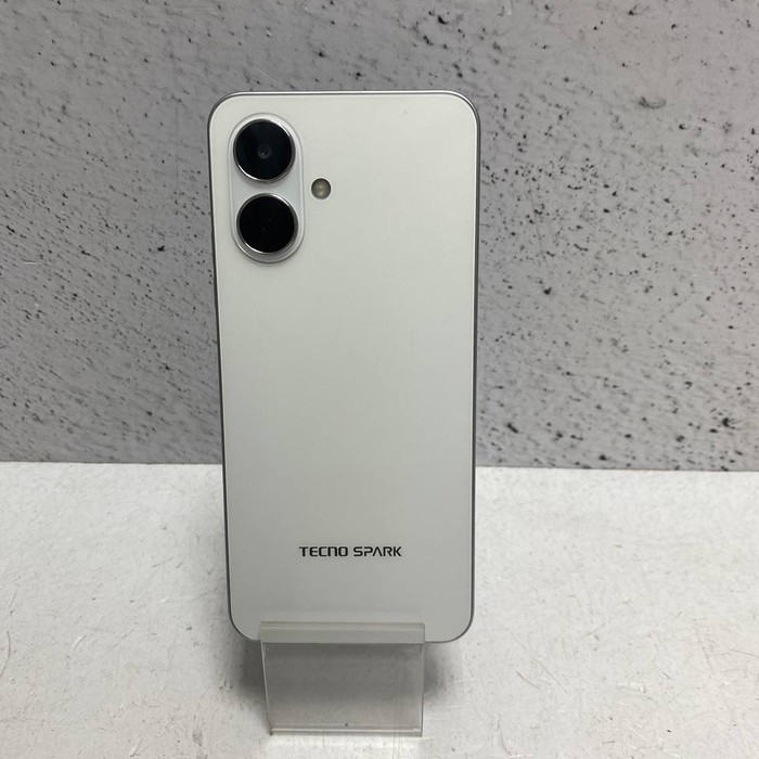 Смартфон Tecno Spark GO 2 3/64 Белый