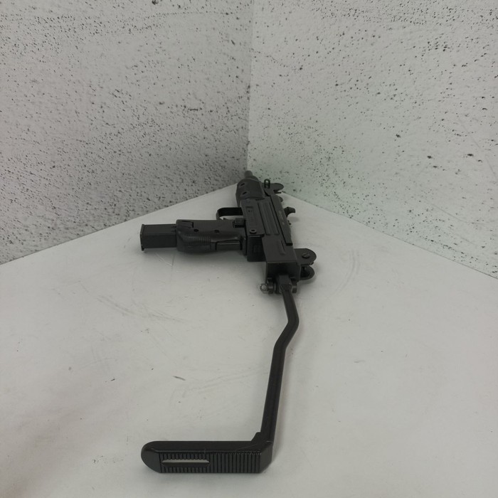 Пистолет Gletcher UZM