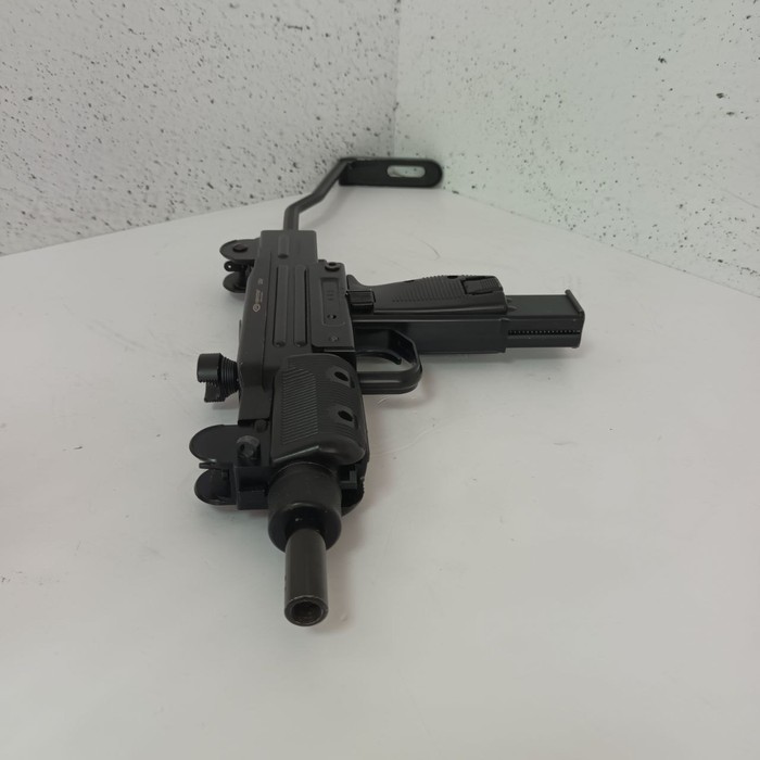 Пистолет Gletcher UZM