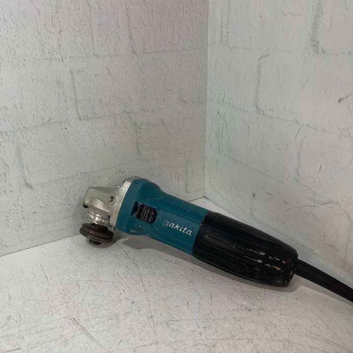 Болгарка Makita GA5030R