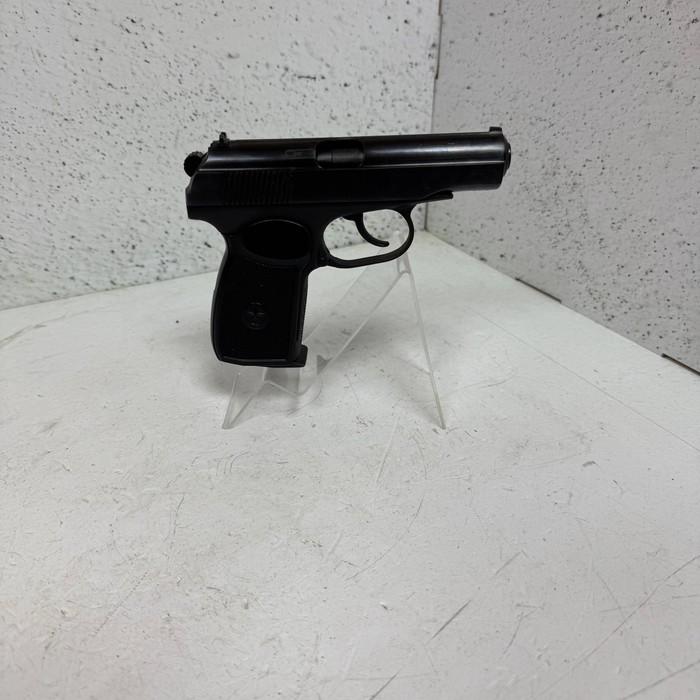 Пистолет Baikal МР-654К