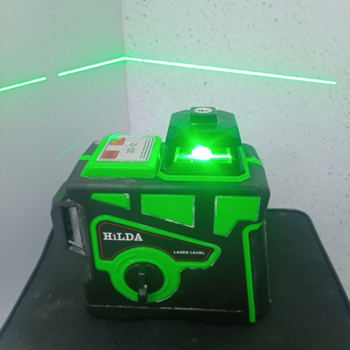 Лазерный уровень Hilda 3D/12