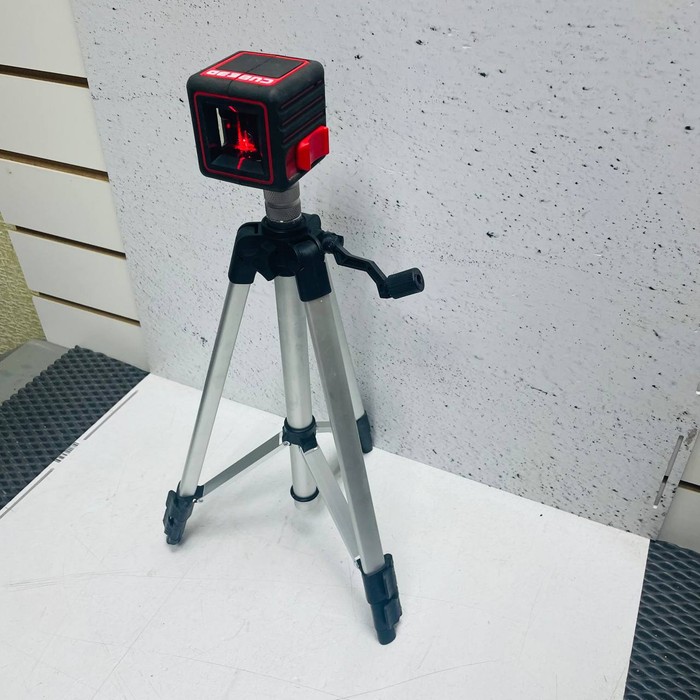Лазерный уровень Cube Laser class 2