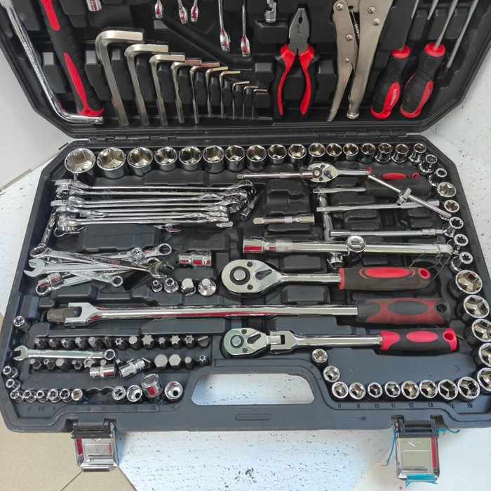 Набор инструментов (большой) SRUNV 150 предметов