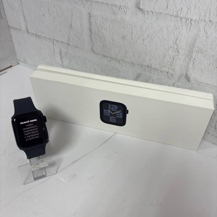Смарт-часы Apple Watch series SE Gen 2 40мм