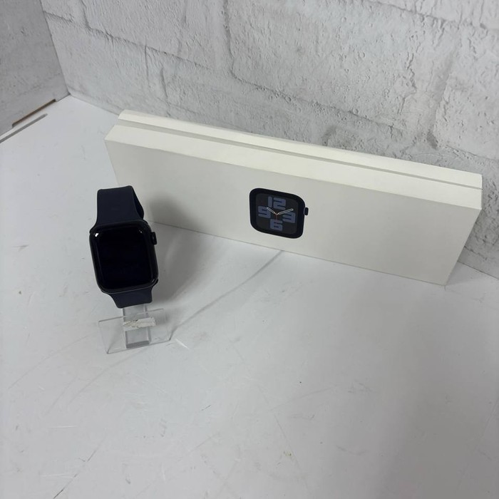 Смарт-часы Apple Watch series SE Gen 2 40мм