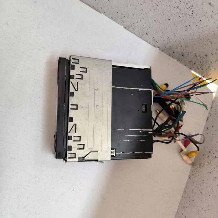 Автомагнитола JVC KD-AVX2