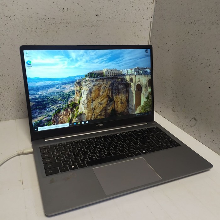 Ноутбук TECNO MEGABOOK K15S AMD