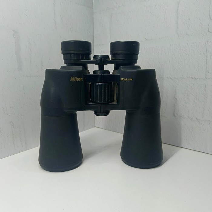 Бинокль Nikon aculon a211