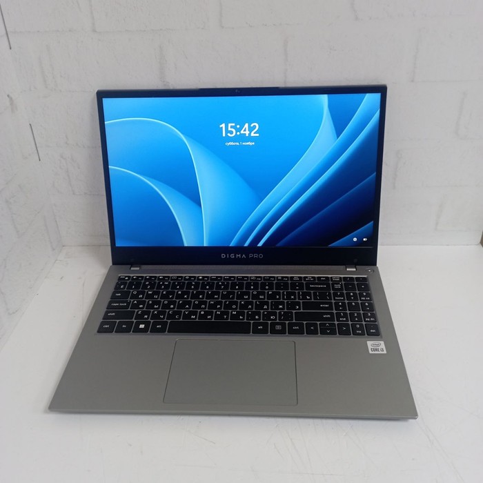 Ноутбук Digma Pro Sprint M