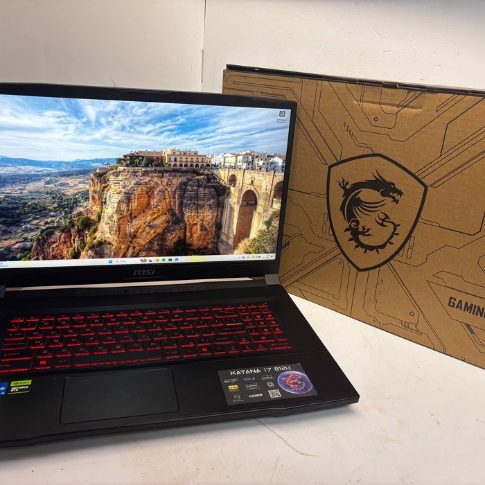 Ноутбук MSI Katana 17 B12U