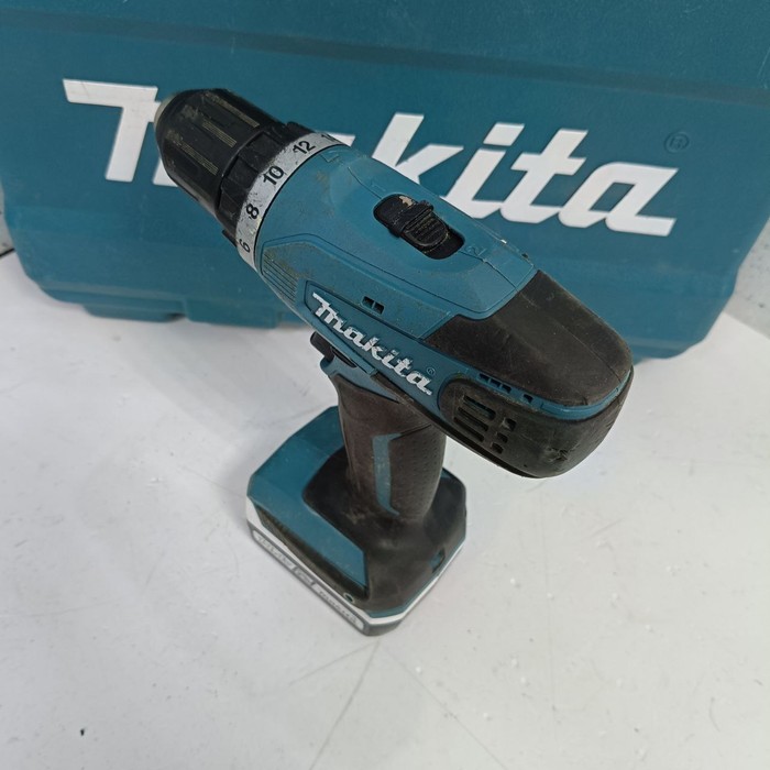 Шуруповерт Makita DF347D