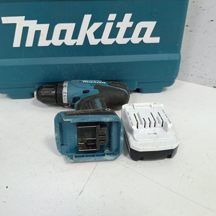 Шуруповерт Makita DF347D