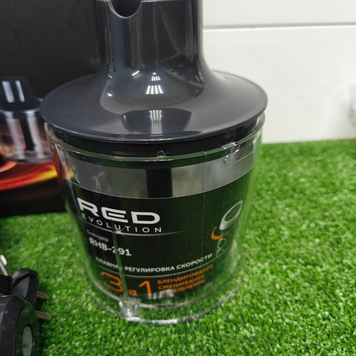 Блендер Redmond RHB 29