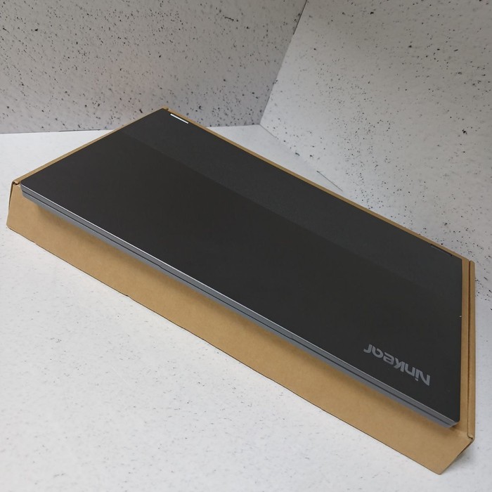 Ноутбук Default String