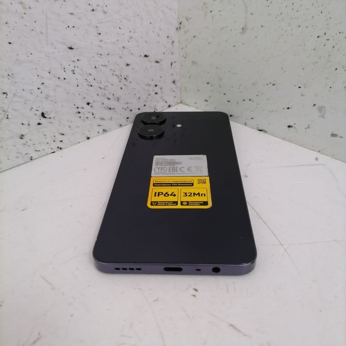Смартфон realme Note 60 6/128 Черный
