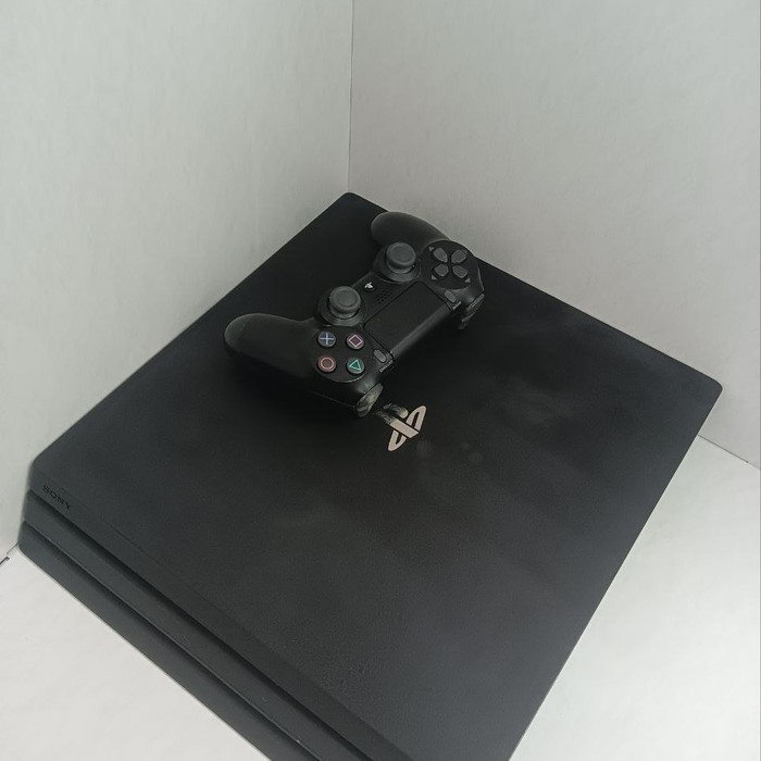 Игровая приставка Sony PlayStation 4 PRO 1 TB