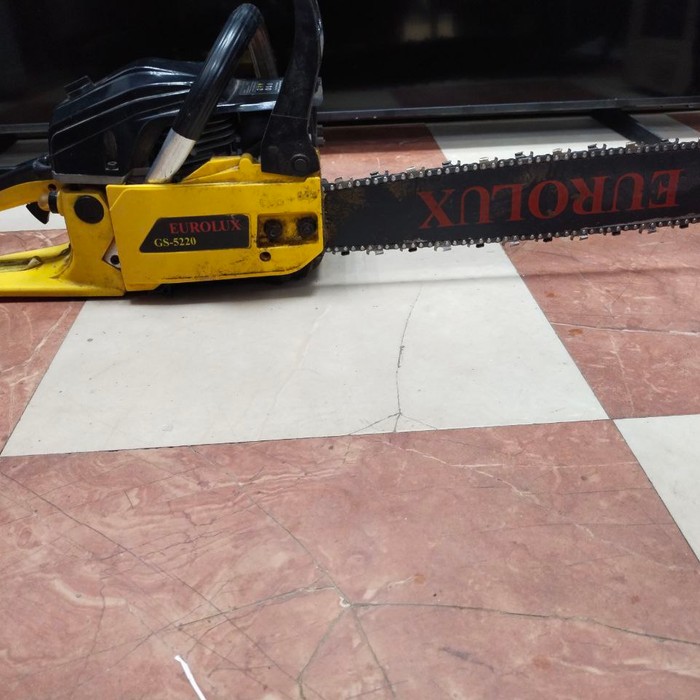 Бензопила EUROLUX CS-5220