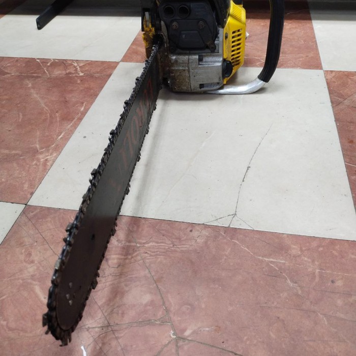 Бензопила EUROLUX CS-5220