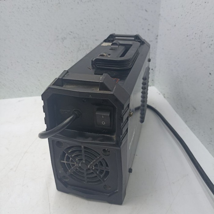 Сварочный аппарат Сварог ARC 200 REAL SMART