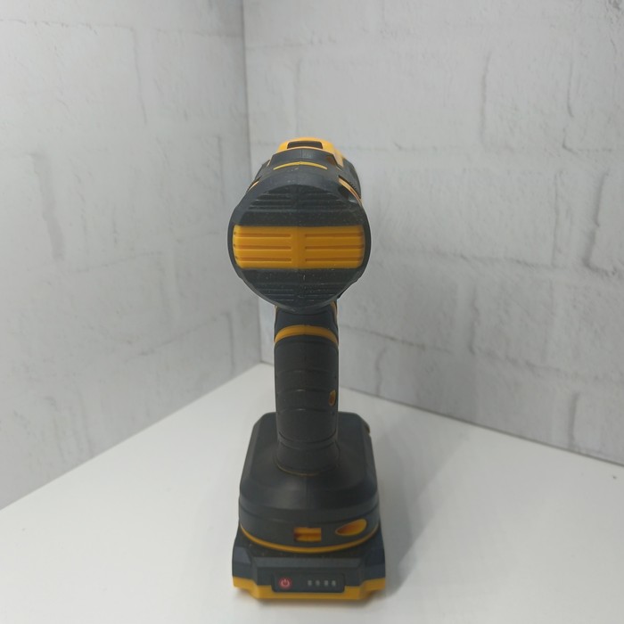 Шуруповерт Deko DKCD20FU-Li