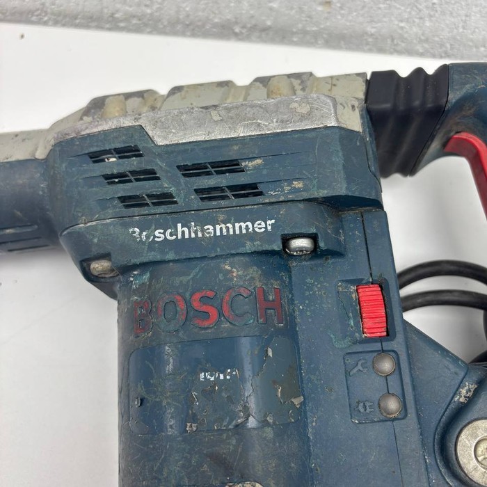 Перфоратор Bosch GSH 5 CE