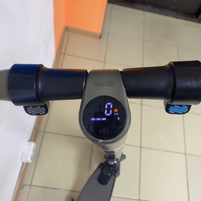 Электросамокат NineBot Segway V50I Pro