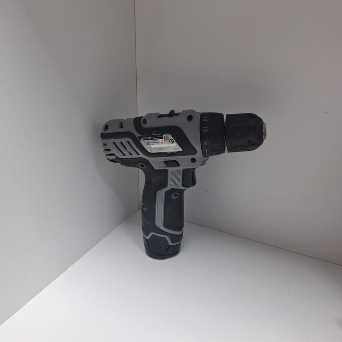 Шуруповерт Интерскол ДА-12ЭР