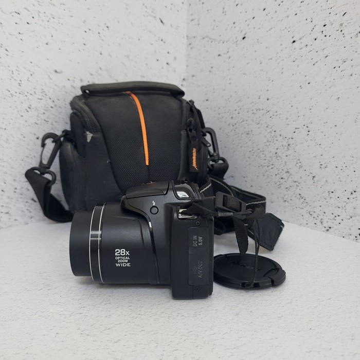 Зеркальный фотоаппарат Nikon Coolpix L340