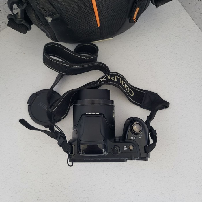 Зеркальный фотоаппарат Nikon Coolpix L340