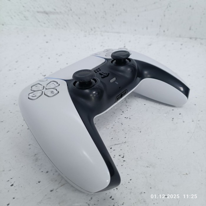 Геймпад DualSense для PlayStation 5