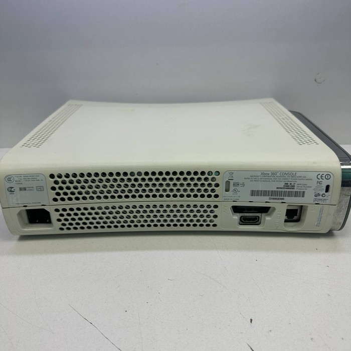 Игровая приставка Microsoft Xbox 360 250 ГБ