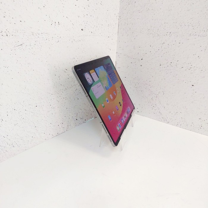 Планшет Apple iPad Pro 12.9 (6-го поколения) (2022) 8/128 Серый
