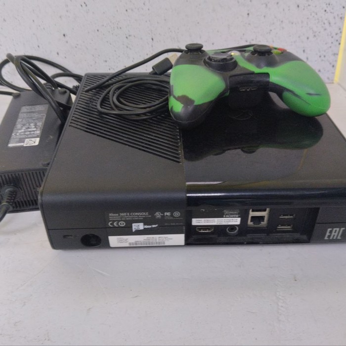 Игровая приставка Microsoft Xbox 360 500 ГБ