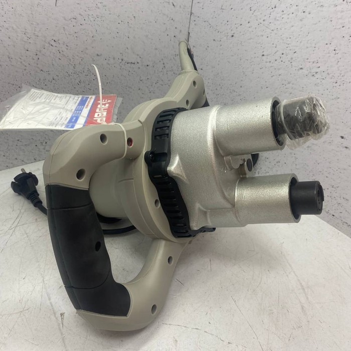 Строительный миксер Зубр ЭМР-1350Э-2