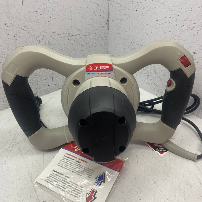 Строительный миксер Зубр ЭМР-1350Э-2