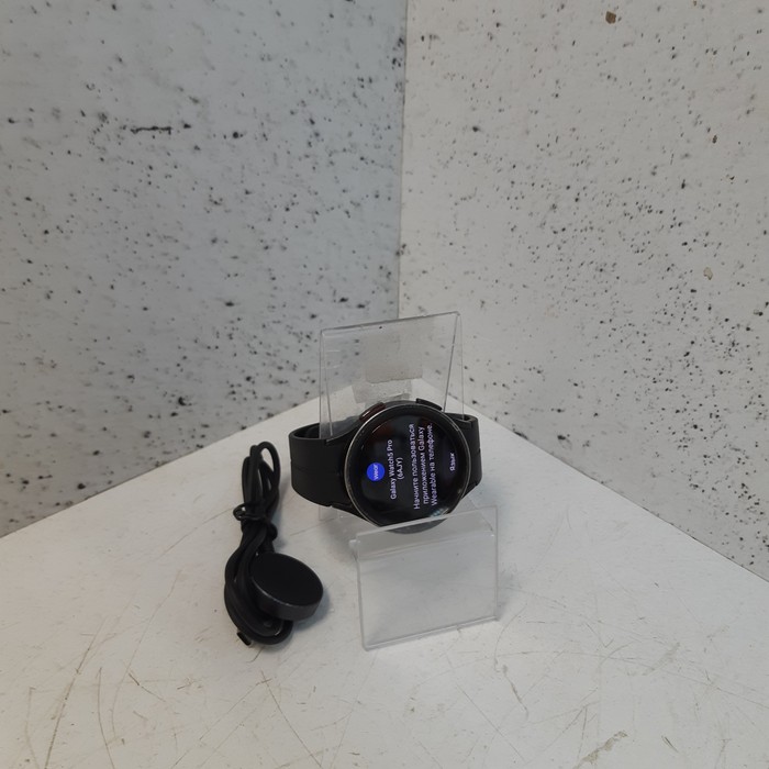 Смарт-часы Samsung Galaxy Watch5 Pro