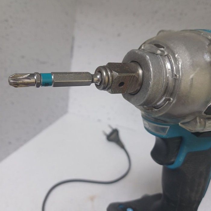 Гайковерт Makita 48V