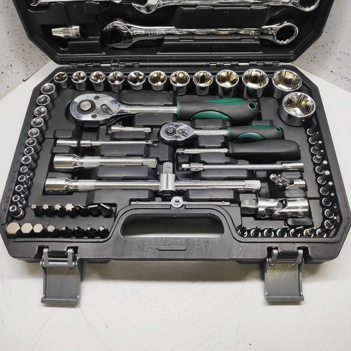 Набор инструментов (большой) Tools 82 предмета